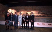 Club Steward Dr Rita Fan Hsu Lai Tai (2nd right); Chief Secretary for Administration Carrie Lam (centre); Dunhuang Academy Director Dr Fan Jinshi (3rd right); General Administration Office of the State Administration of Cultural Heritage Deputy Director Wang Jinhua (3rd left); History Museum Advisory Panel Chairman Stanley Wong (1st right); Leisure and Cultural Services Director Michelle Li (1st left) and Permanent Secretary for Home Affairs Mrs Betty Fung (2nd left).