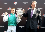 Photo 17,  Photo 18<br>
Happy jockey Maxime Guyon (left) and the owner representative of Khalid Abdull share their happiness with media for the success of Flintshire in the LONGINES Hong Kong Vase.