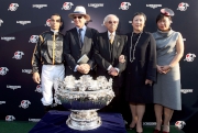 (From left) Jockey Joao Moreira, trainer John Moore, together with owner Dr & Mrs Cornel Li Fook Kwan share their joyfulness for the success of Able Friend in the LONGINES Hong Kong Mile when they meet the media after the race.